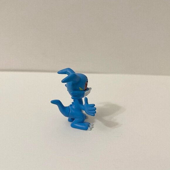 2000 Bandai Digimon Mini Figure Veemon 1 Inch Tall Digital Monsters - Picture 5 of 10
